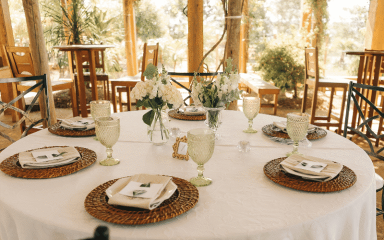 Eco-Friendly Wedding Plates