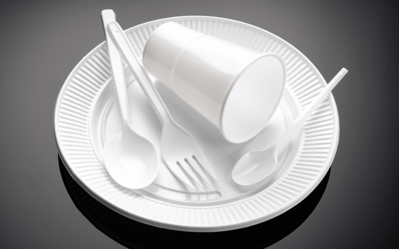 Plastic Tableware